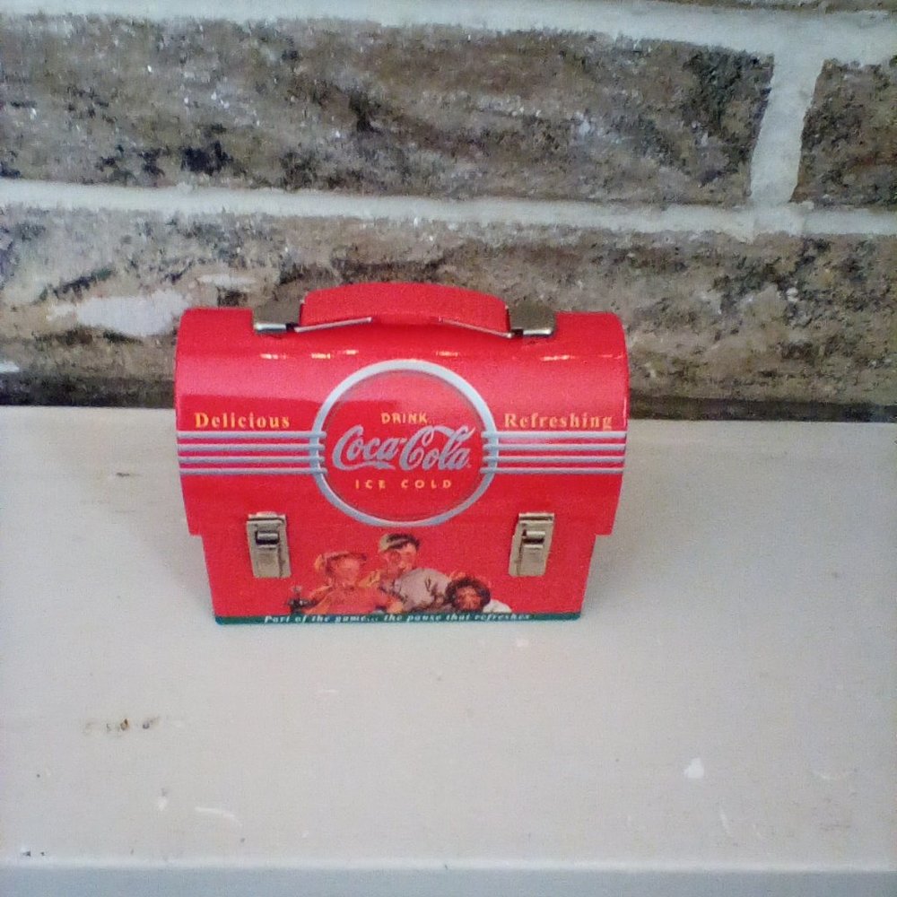 Coca-Cola small lunchbox